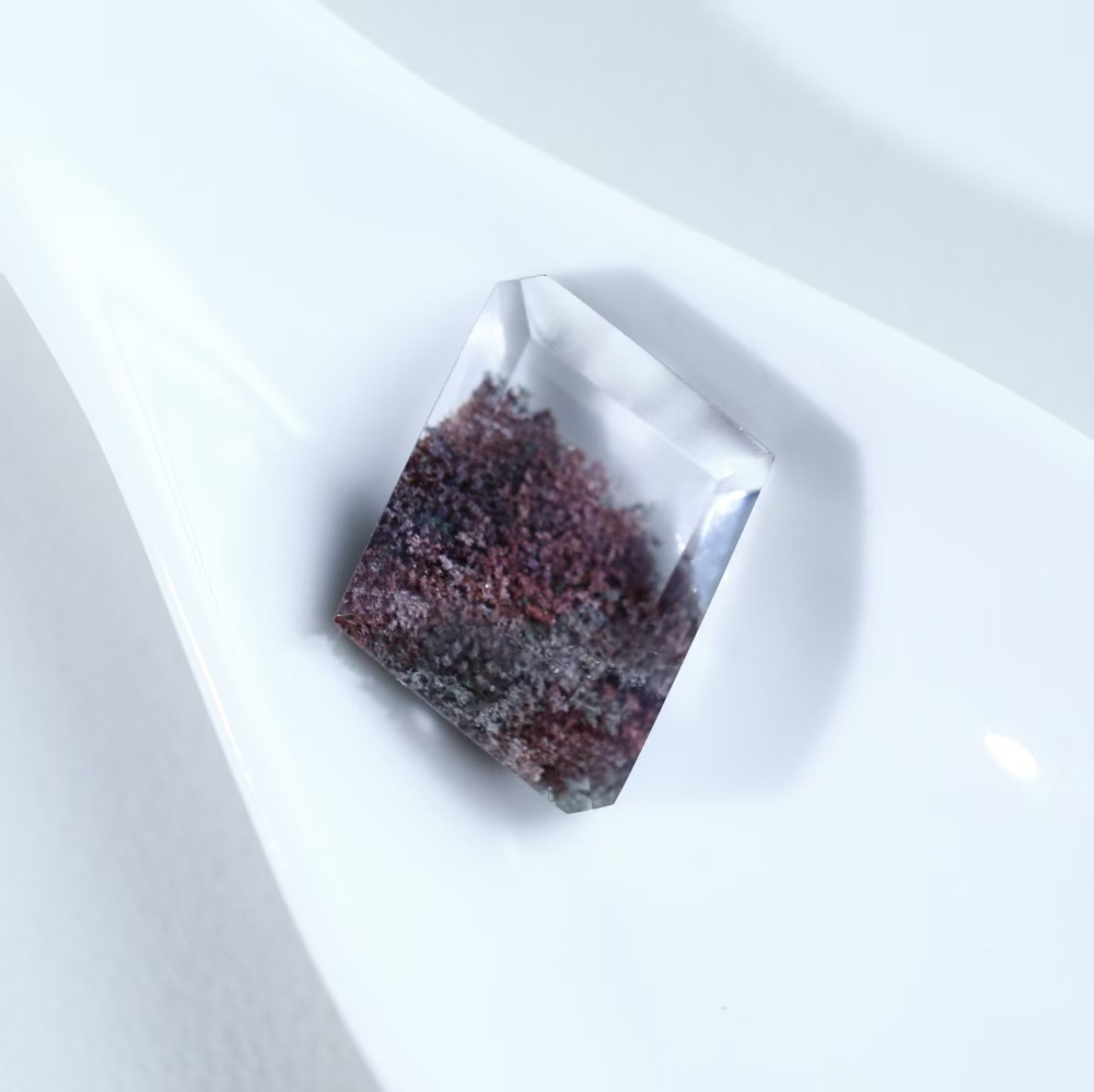Square ultra-clean body all-inclusive four Seasons Ghost crystal bare stone, customizable pendant crystal energy odd stone