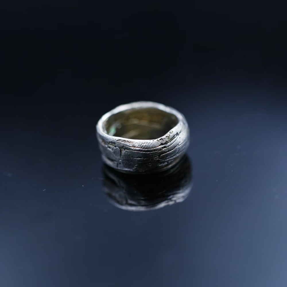 Handcrafted 99.9% pure silver jade ring with egg white from Myanmar's ice glutinous rice variety