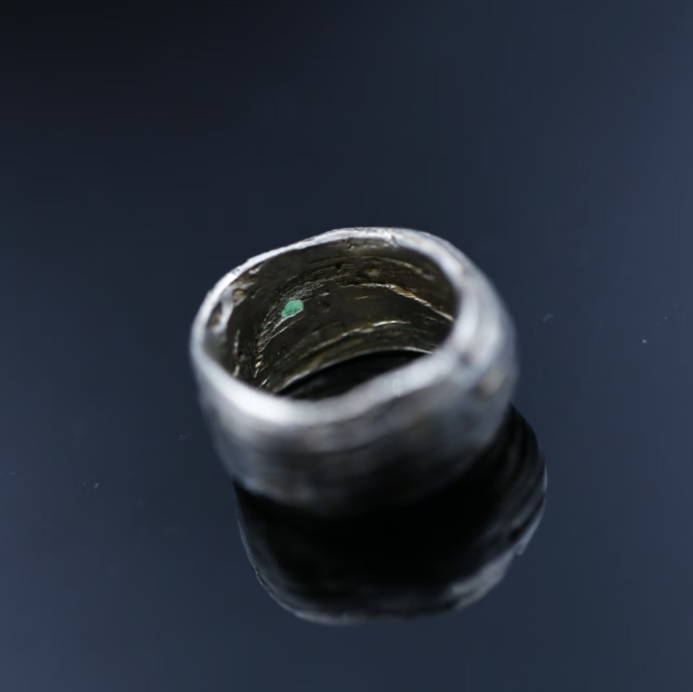 Handcrafted 99.9% pure silver jade ring with egg white from Myanmar's ice glutinous rice variety