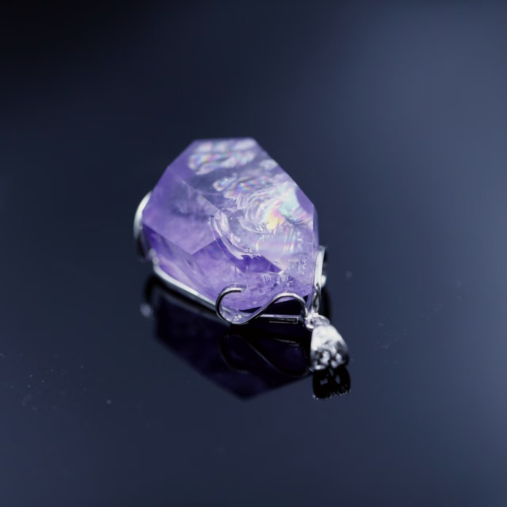 Fashionable cross-section conformal rainbow Asestelle silver set amethyst pendant, elegant fairy neck accessory