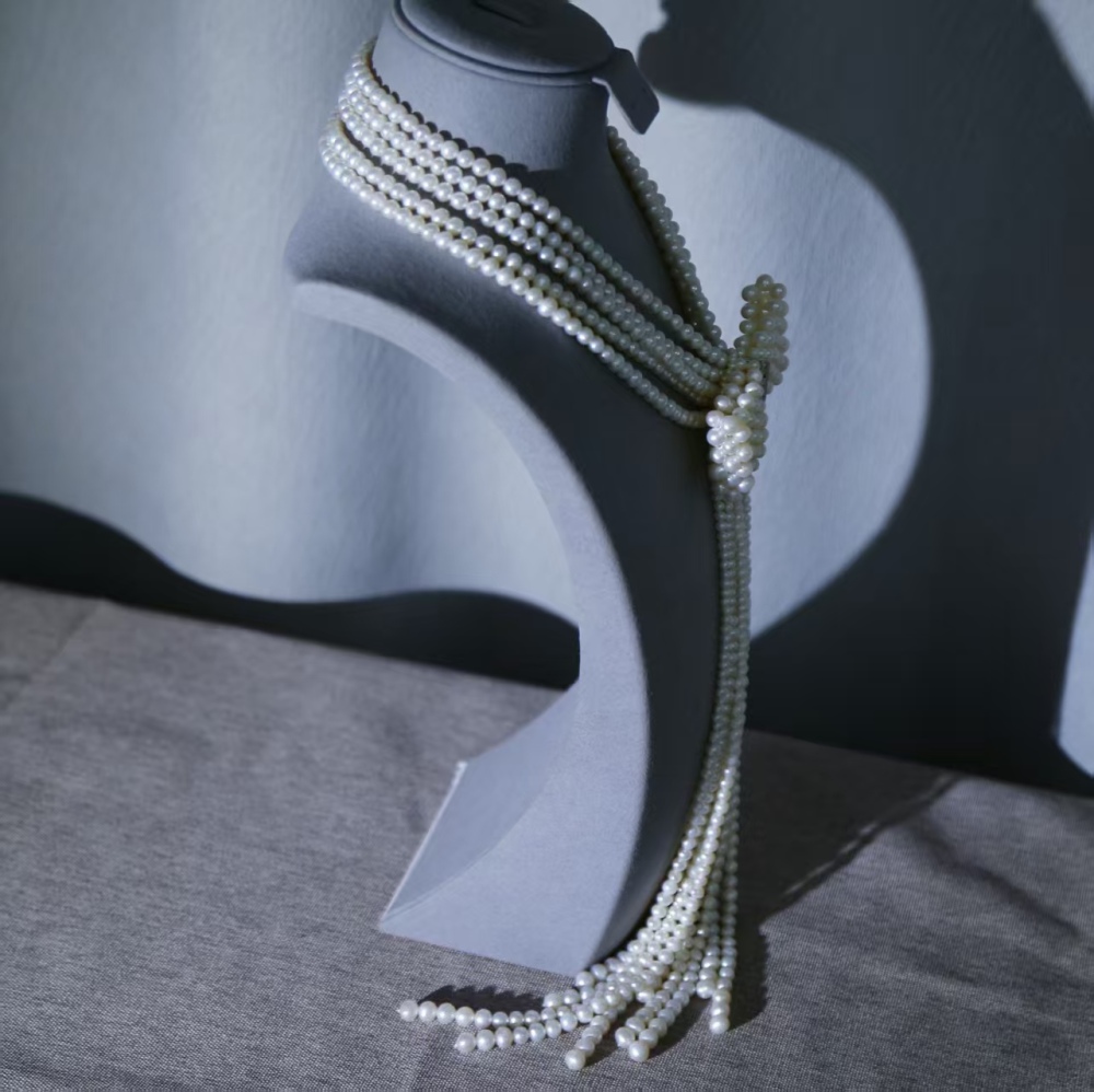 Freshwater white cuclear-free luxury hand-woven bowknot pearl choker necklace paired with 925 silver accessories