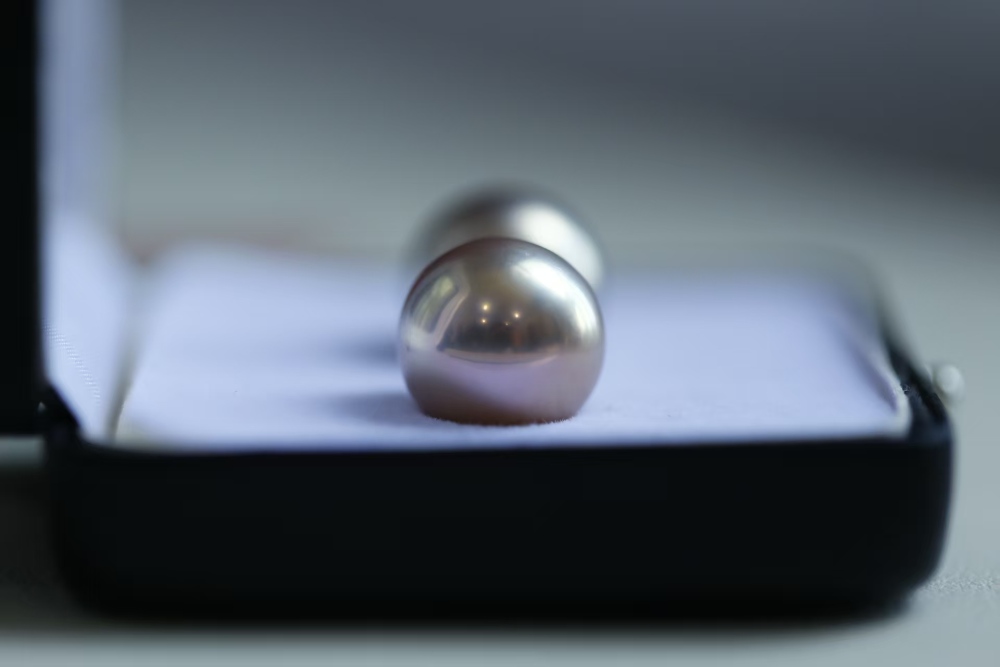 13-14mm Freshwater perfectly round flawless super metallic luster Edison pearl bare beads for pendant/earrings