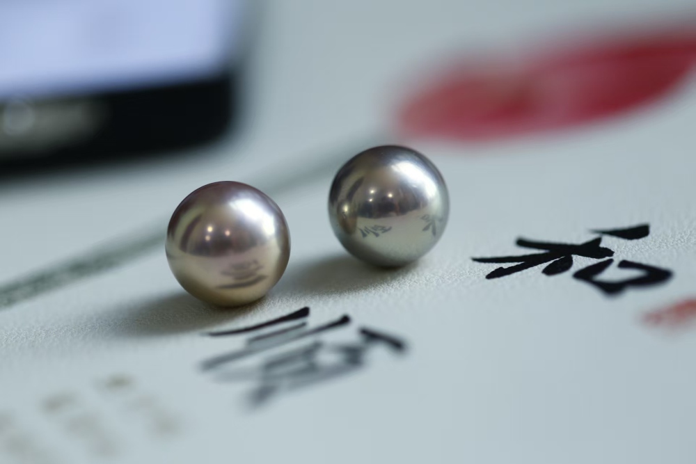 13-14mm Freshwater perfectly round flawless super metallic luster Edison pearl bare beads for pendant/earrings