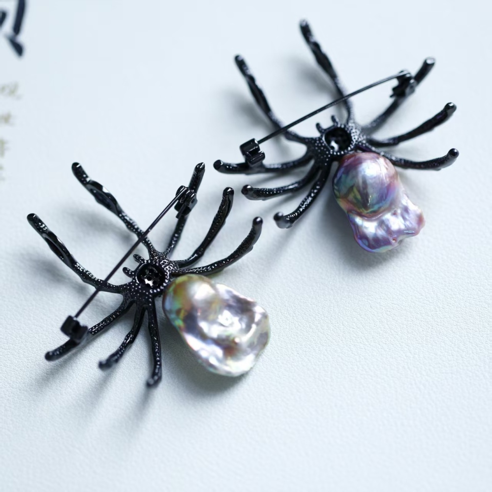 Freshwater purple-green metallic Baroque spider pearl brooch