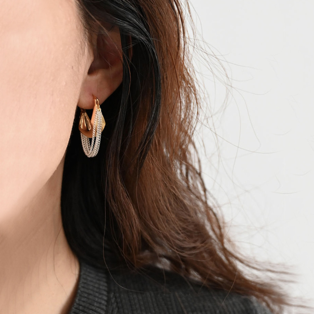 Fringed design earrings for women fashionable and individualistic cold style retro French zinc alloy earrings