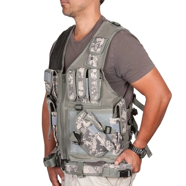 Wholesale Multifunctional Training Tactical Vest Lightweight Training Vest Wear-Resistant Camouflage Tactical Vest outdoors Breathable Training Vest Adjustable Training durable outdoors security Training vest
