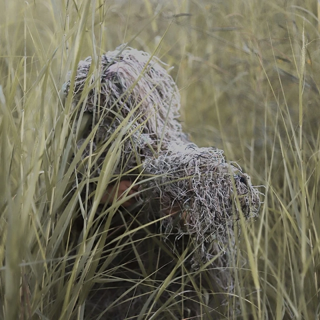 Children's Ghillie Suit for Outdoor Lightweight Breathable Ghillie Suit Jungle Hunting Camouflage Clothing The Factory Wholesales Various Types Outdoor Ghillie Suit Snow Camouflage Clothing 3D Universal Camouflage Suits