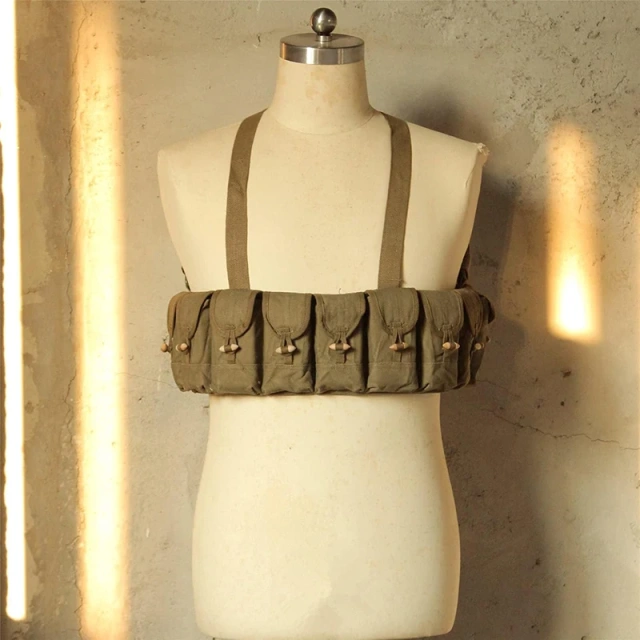 Custom Tactical Hunting Vest with Molle Pouches High Quality Tactical Chest Rig Bag Tactical Molle Chest Rig Vest Tactical Chest Hanger Camo Custom Tactical Chest Rig Equipment Outdoor Protective Tactic Chest Rig