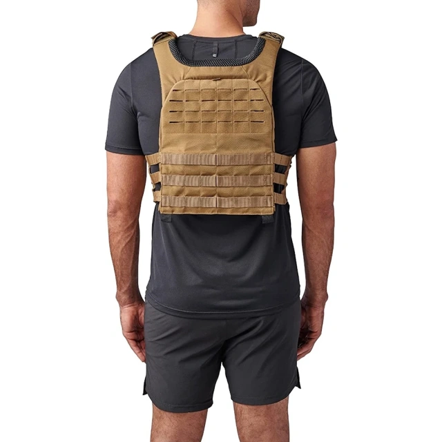 Lightweight Waterproof Vest Multifunctional Nylon Tactical Hunting Vest for Outdoor Breathable Tactical Vest for Training  Training Vest Ultra-Light Breathable Assault Training Vest Lightweight stab-proof Sports Training vest