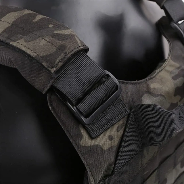 Wholesale Customized High Quality Game Tactical Vest Camo Chest Vest for Outdoors Breathable Multifunctional Tactical Vest  Breathable sports equipment Training multifunctional Vest Lightweight Camouflage Vest