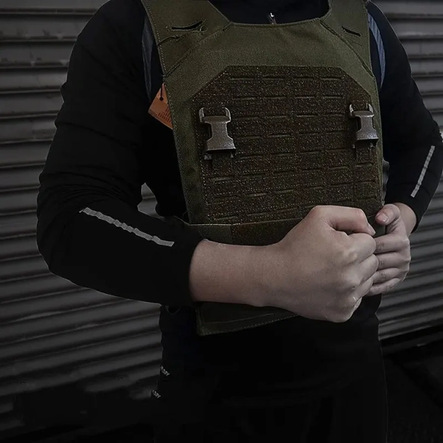 Hiking Adjustable Weighted Vest Weight Stab-proof Training Fitness Workout Running Wear-resistant Vest  Training multifunctional durable Vest Adjustable Breathable Lightweight Adjustable Training Vest