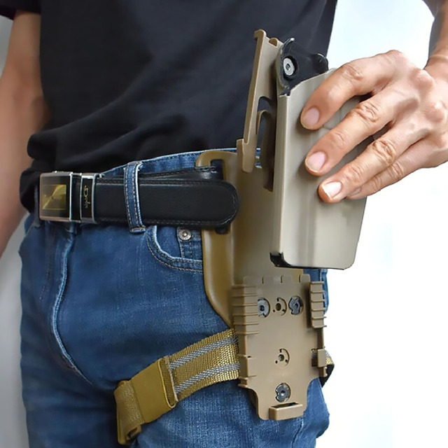 Wholesale Promotional Tactical Kydex Holster Quick-Release Polymer Tactical Thigh-Mounted Tool Pouch Holder Tactical Personal Defense Equipment MOLLE It is durable quickly detachable and lightweight