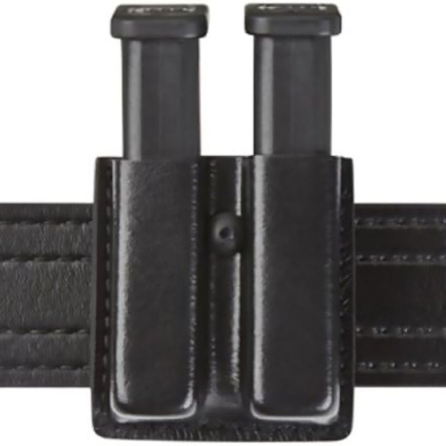 Kydex holster features excellent impact resistance heat resistance It adopts a lightweight design to ensure comfortable while its low-profile carry enhances practicality adaptability for tactical need