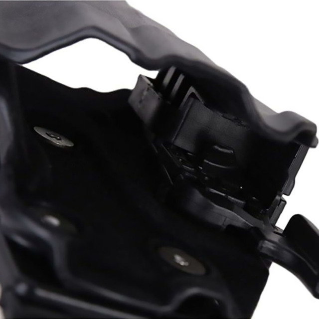 This Kydex Holster is specially designed for outdoor activities shooting tactical hunting scenarios Made of durable nylon material it ensures a long service life even in complex harsh environments