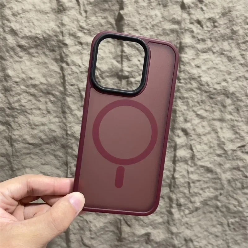 Matte Magnetic Original Phone Case For iPhone 16 15 14 12 11 13 Pro Max Plus For Magsafe Wireless Charging Translucent Cover