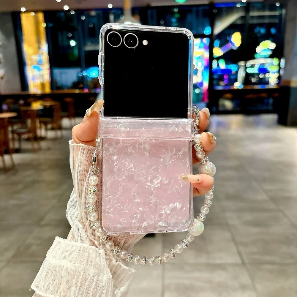 Luxury Shell Pattern Beads Bracelet Case for Samsung Galaxy Z Flip 7 6 5 flip 3 4 zflip7 Hand Wrist Chain Acrylic Hard Cover