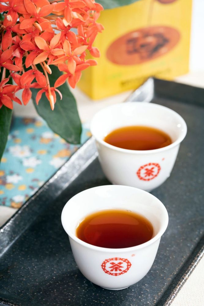 Zhongcha Yellow Box Liubao Tea (2021 Edition)