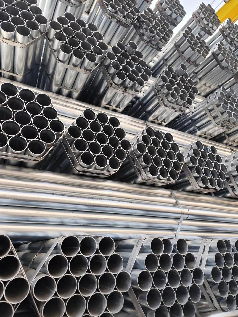 DC53D+Z Galvanized Pippe