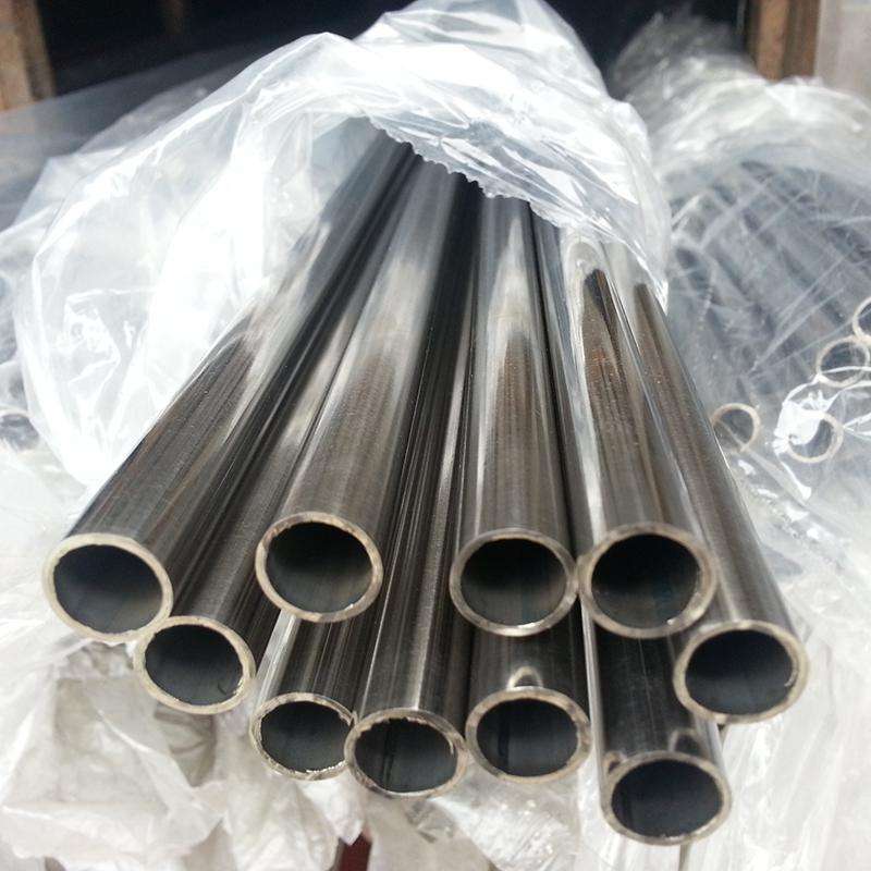 3/8" NOM. Schedule 40 Stainless Pipe 304/304L Welede