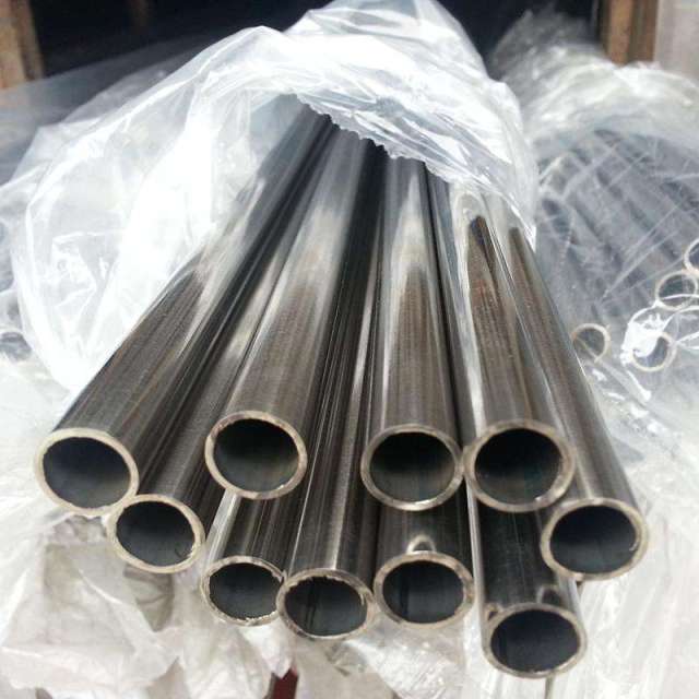 3/8" NOM. Schedule 40 Stainless Pipe 304/304L Welede