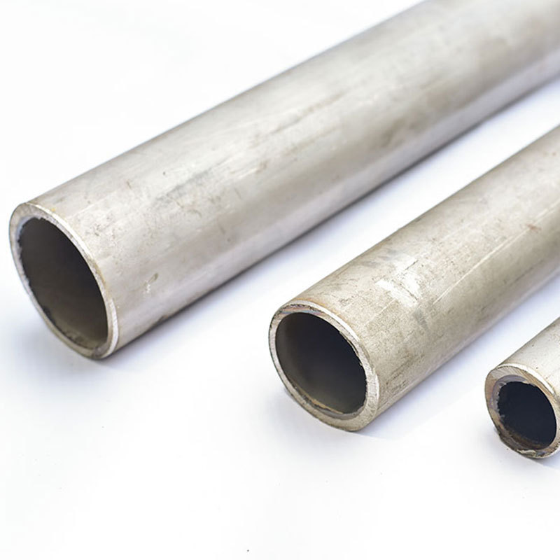 Seamless Carbon Steel Pipes for Conveying Fluids