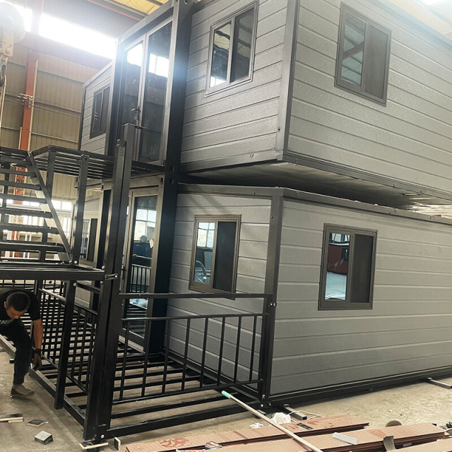 Double Wing Extension Room