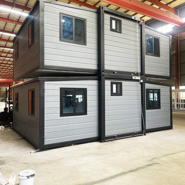 Double Wing Extension Room