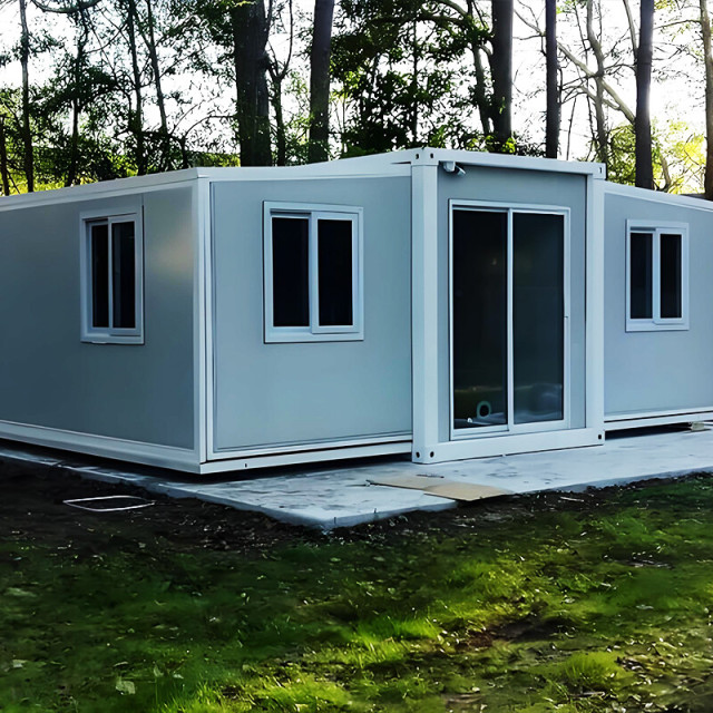 Double Wing Extension Room