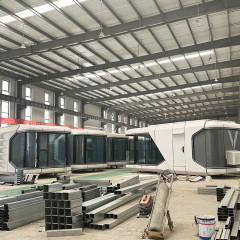 40ft Deluxe Space Capsule