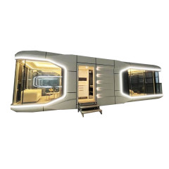 40ft Deluxe Space Capsule