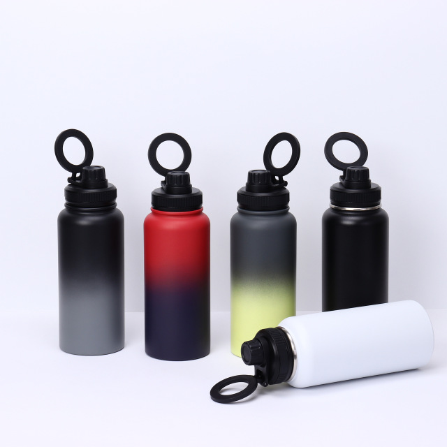 Bulk 32oz Double-Walled Stainless Steel Water Bottles with Patented Magnetic Phone Holder Lid, Custom Gradient Colors, Low MOQ 100 for Corporate Gifts