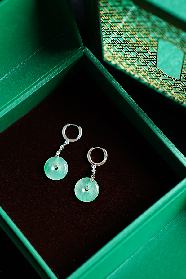 Jadeite Essence - Blessing Nurturing Earrings