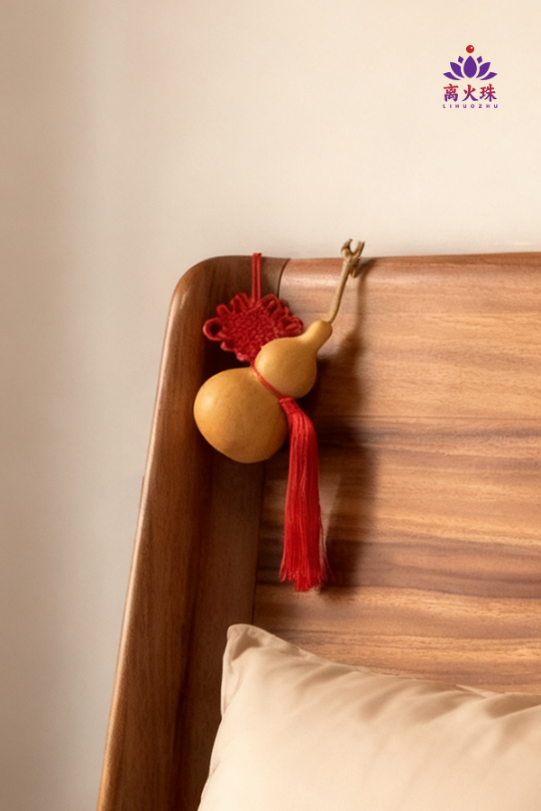 Natural Closed-Mouth Gourd for Wealth, Fortune, and Marriage