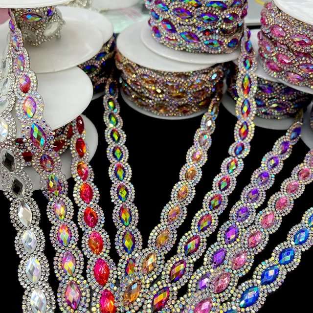 Horse Eyes Shaped Gemstone Trim for Clothes Bag Decor Manufacturer