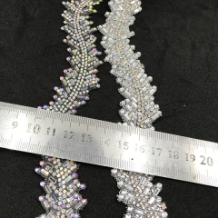 Leaf Shaped Diamond Jeweled Trim By The Yard Supplier