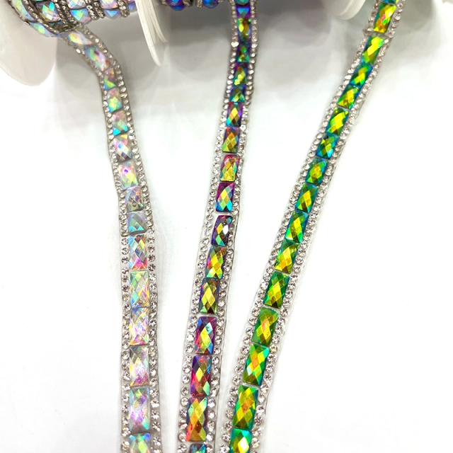 Luxury Rhinestone Applique Trim Iron On Apparel Exporter