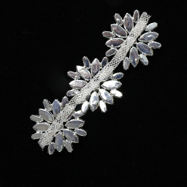 Multi Shaped Crystal Chain Trim Exporter