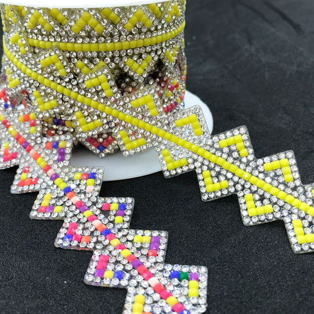 Multi Types Diamante Trims Stones Crystal Iron On Clothing Supplier
