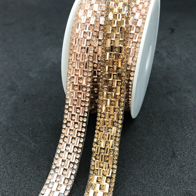Rose Gold Glass Rhinestone Trimming Factory