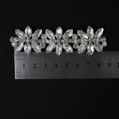 Shiny Leaf Shaped Rhinestone Chain Trim Factory