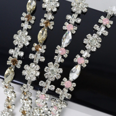 Sparkle Flower Shaped Rhinestone Trim for Sewing Wholesale