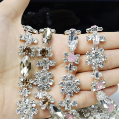Sparkle Flower Shaped Rhinestone Trim for Sewing Wholesale