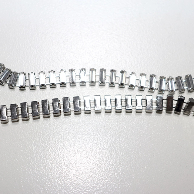 Square Shaped Crystal Cup Chain Manufacturer