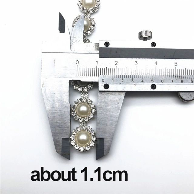 Flower Shaped Pearl Rhinestone Chain Exporter
