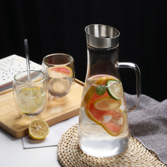 High Borosilicate Glass Pitcher with Integrated Stainless Steel Lid & Filter – 1650 ml (H25) | CnGlass