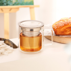 Двустенная стеклянная чашка с фильтром из нержавеющей стали и силиконовым подставкой-крышкой – 355 мл | CnGlass