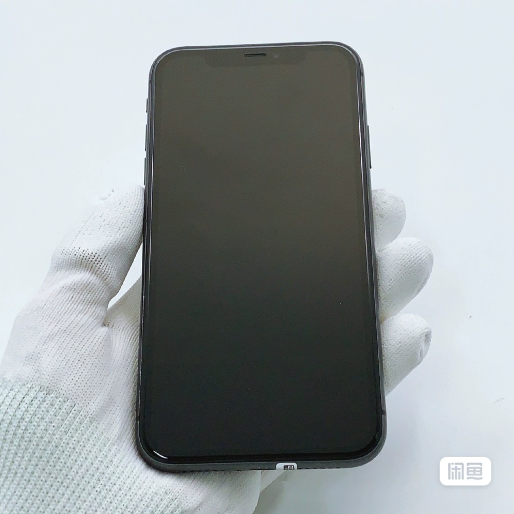 used and original iphone 11 black 100% battery healthy