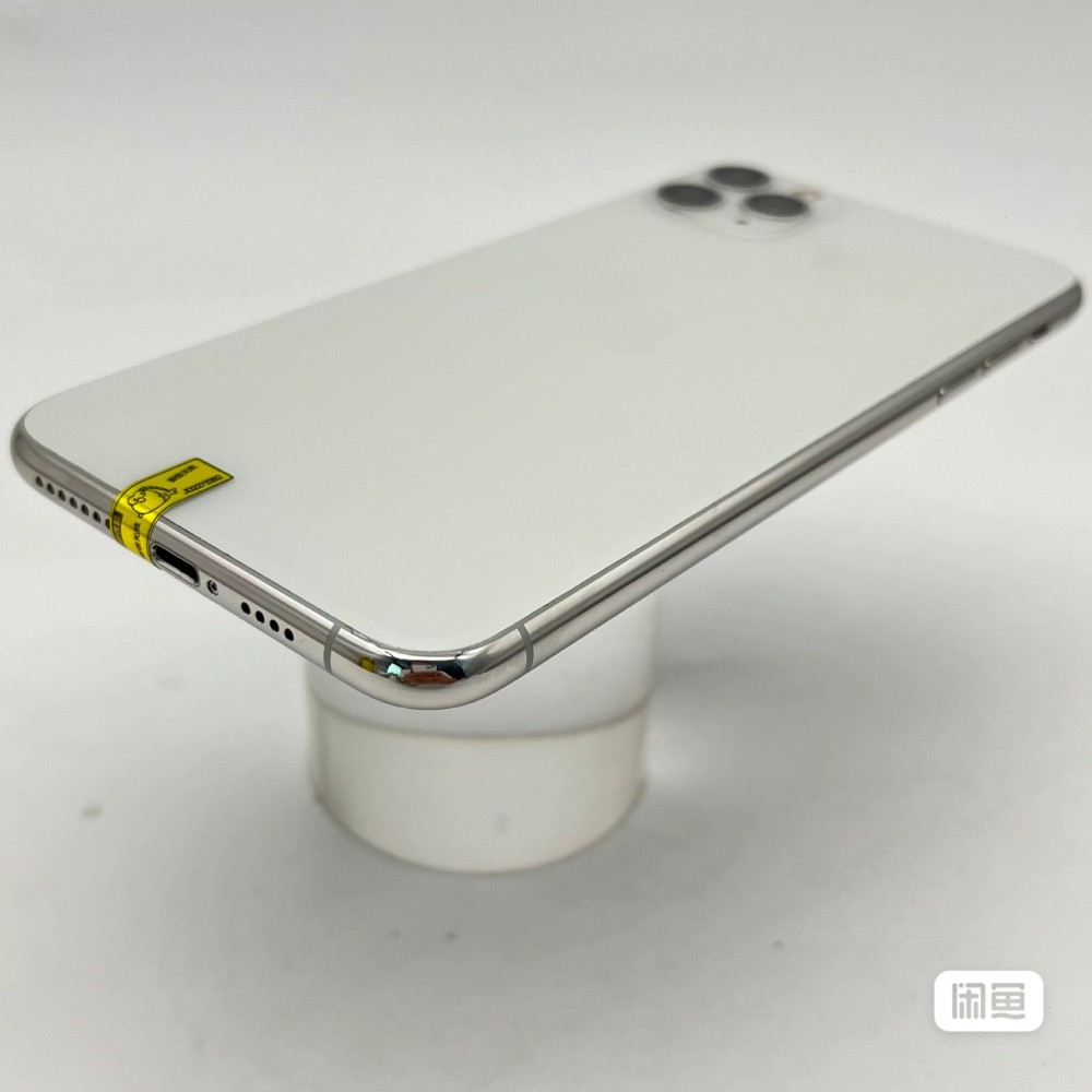 used and original iphone 11 pro max 256GB silver 90%-95% battery healthy