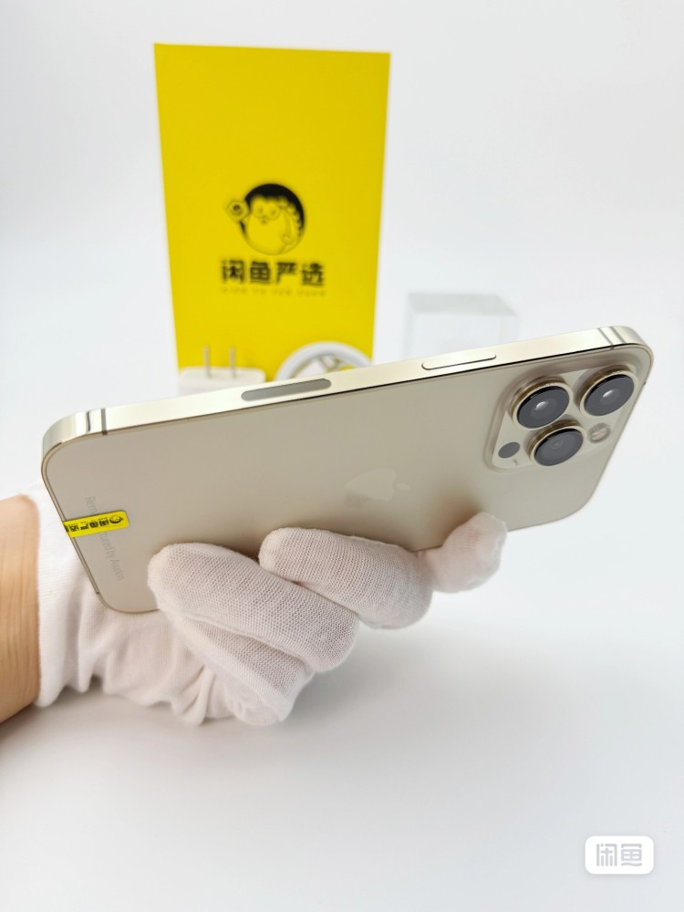 used and original iphone 13 pro 256GB gold 95% battery healthy