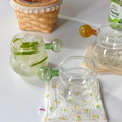Fashion Design 280ml Gourd Shaped High Borosilicate Glass Transparent Cup with Ball Handle Coffee Milk Cup